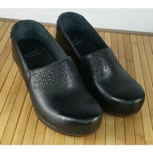 Dansko Textured Clog Ladies size 36 EU/ US 5.5